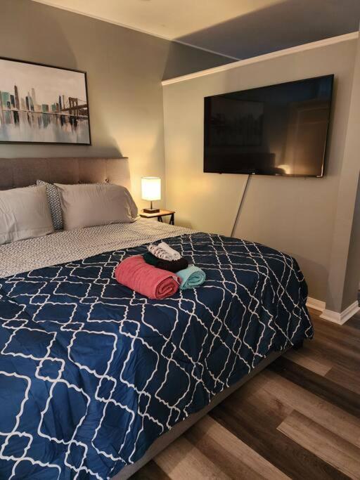 Апартаменти Blue Shark *W7* @ Montrose 1Br Private King Loft Х'юстон Екстер'єр фото